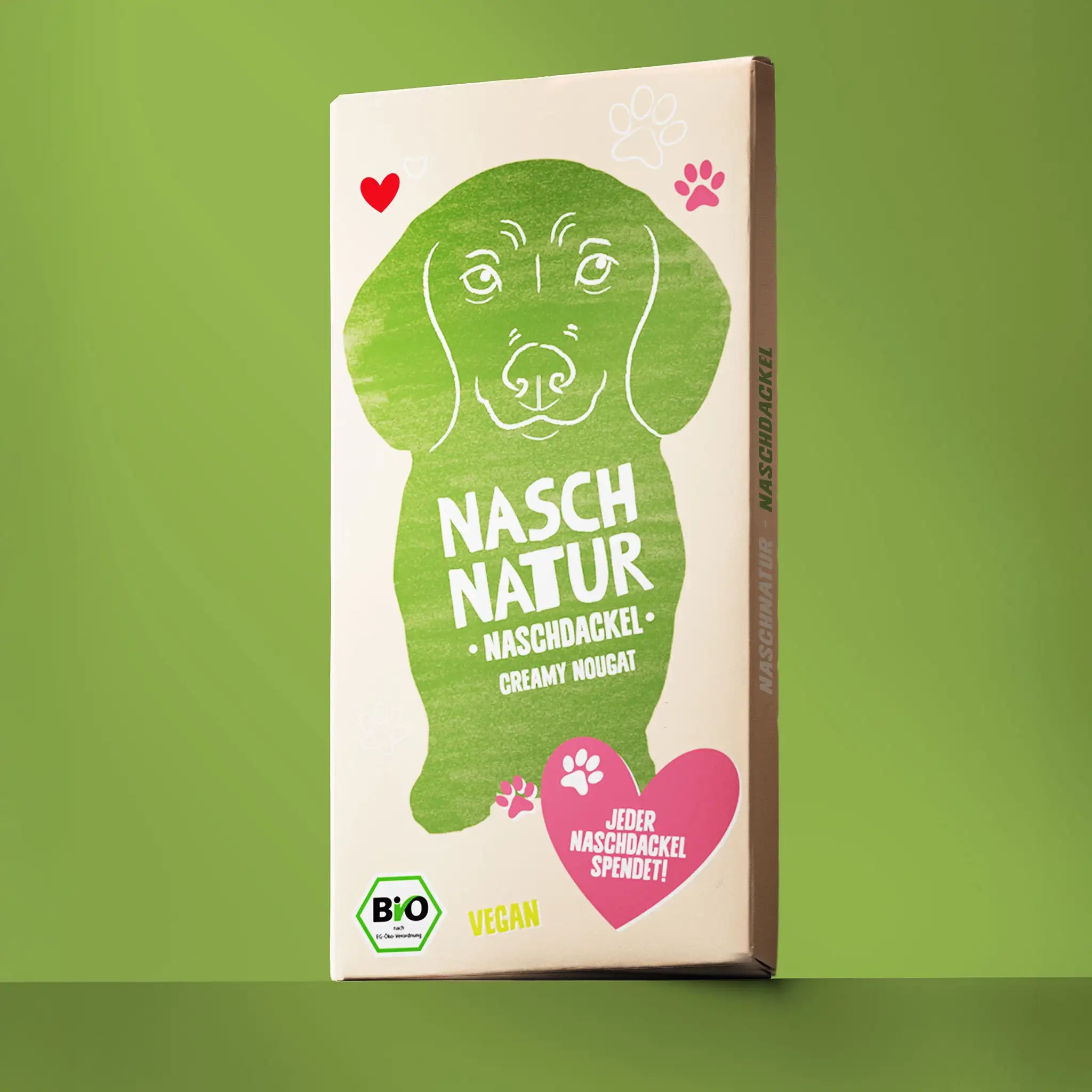 Produktbild der Schokoladentafel NaschDackel Creamy Nougat  vegan, gesüßt mit Datteln. 